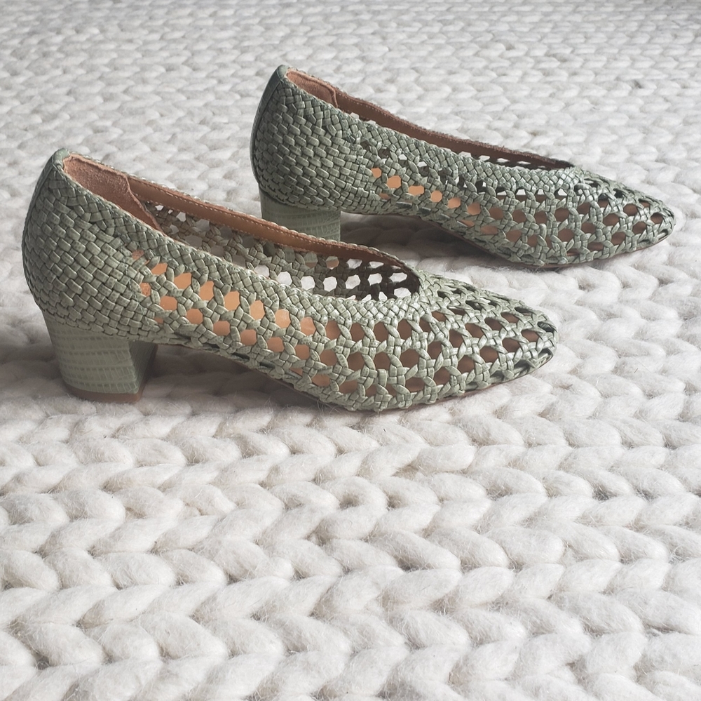 Sezane Woven Laura Court Block Heel Pumps in Sage Green